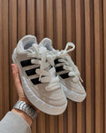 Adidas identique