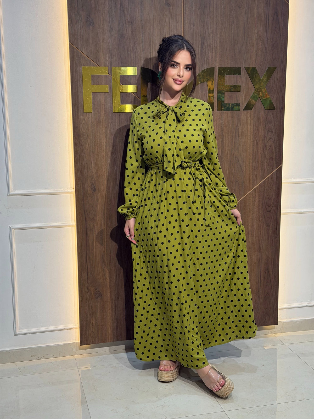 Robe maxi à pois jaune citron – vue 1