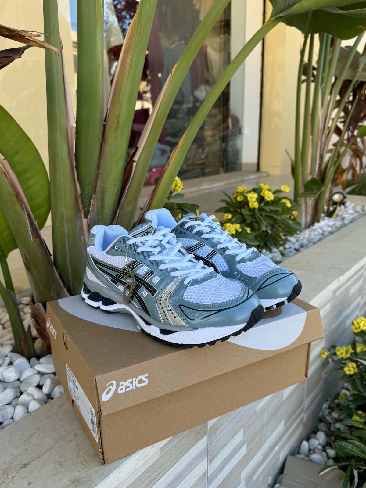 ASICS Gel-Kayano Sneakers