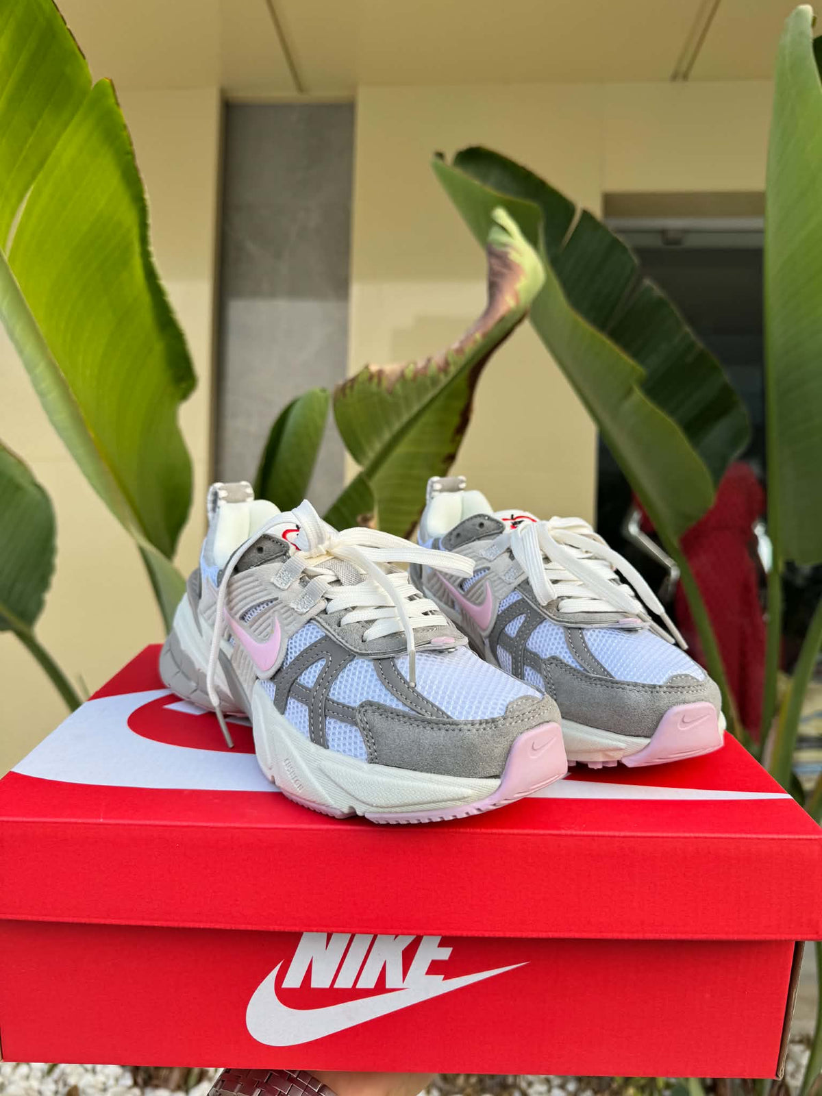 Nike V2K Run