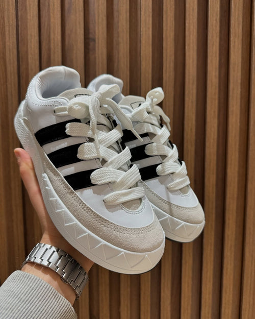 Adidas identique